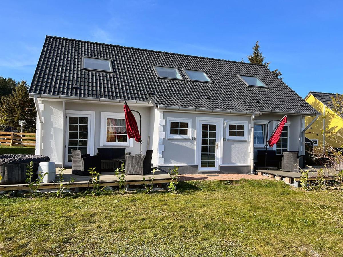 Ferienhaeuser Insel Usedom Haus Samara 8 - Blick Aufs Achterwasser! Whirlpool Und Sauna Lutow Zewnętrze zdjęcie
